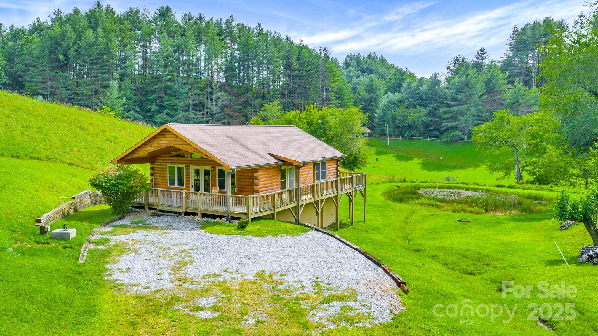 637 River Country Road