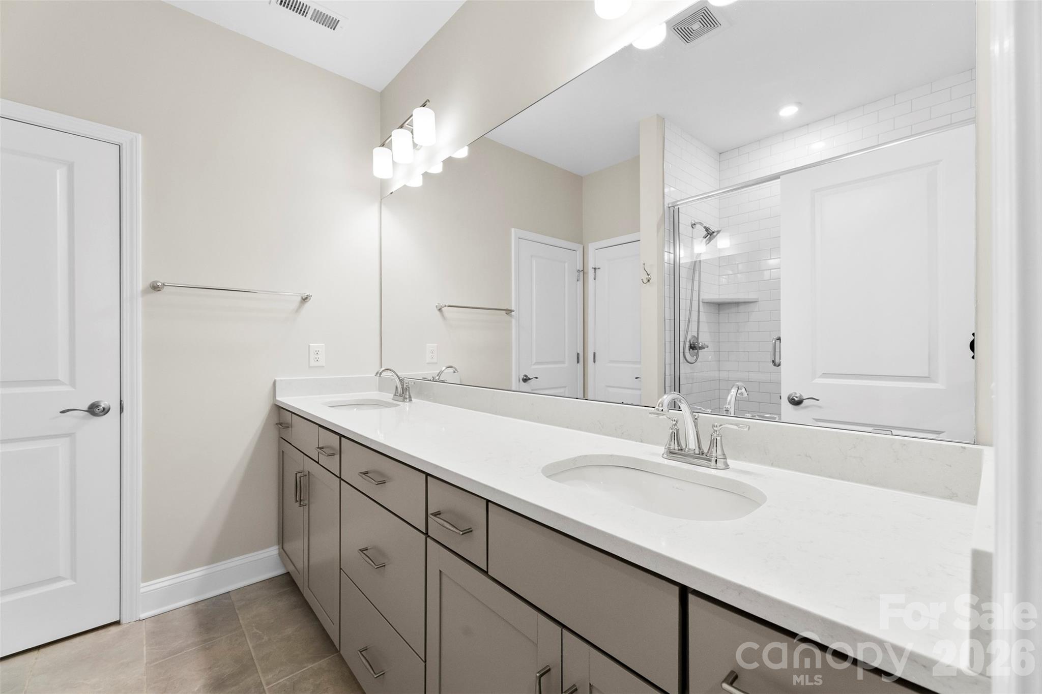 The Towns at Greenway - Residential