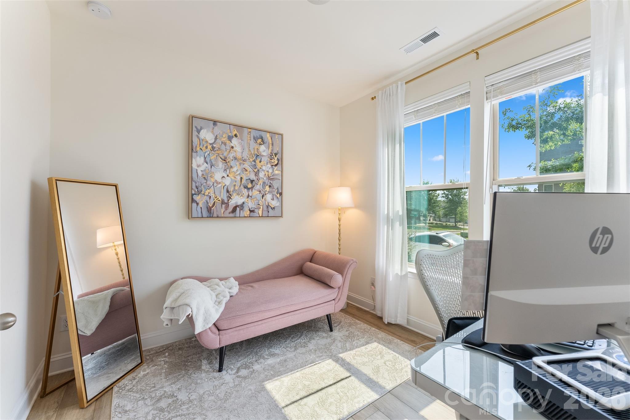 The Towns at Greenway - Residential