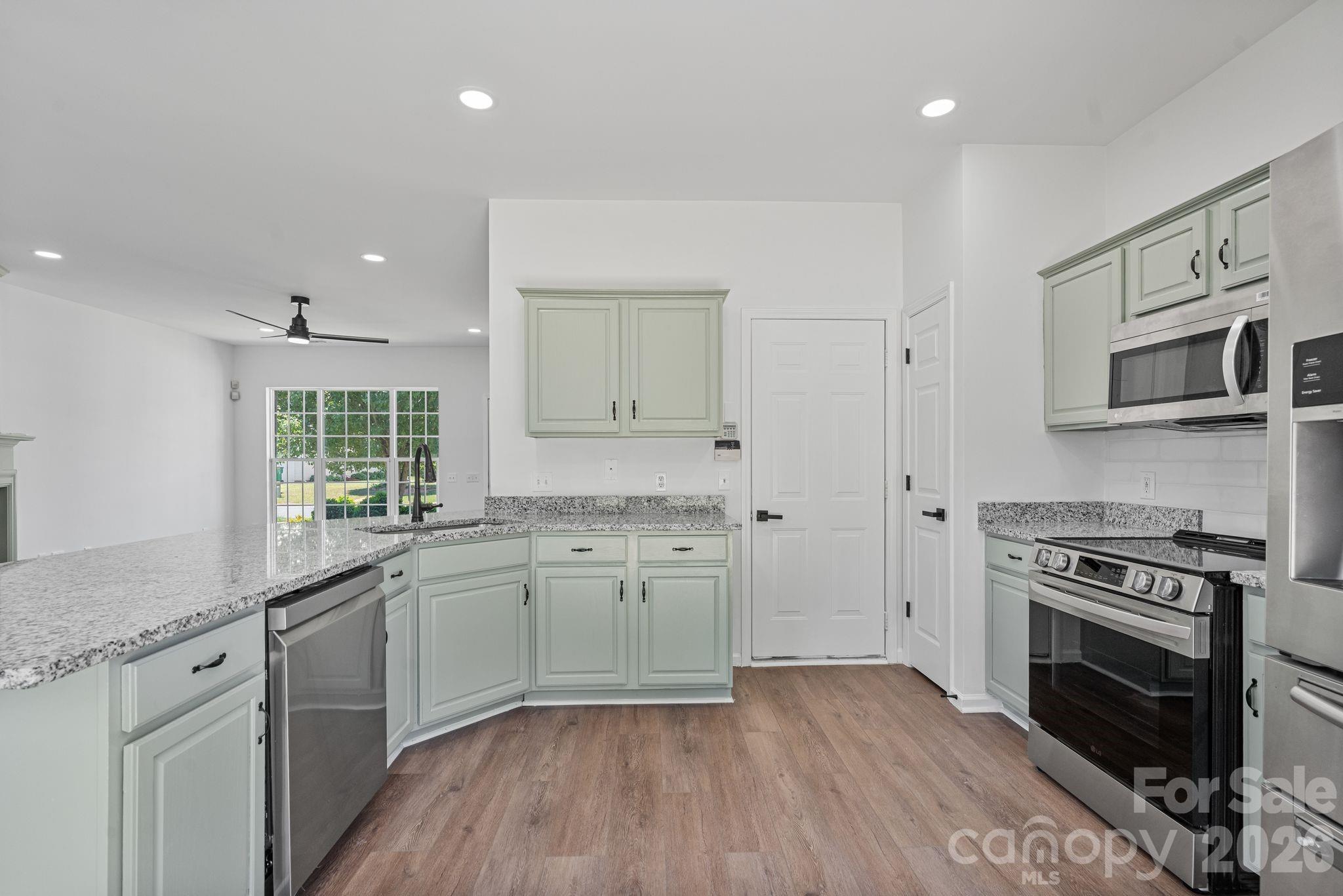 Loren Farms - Residential