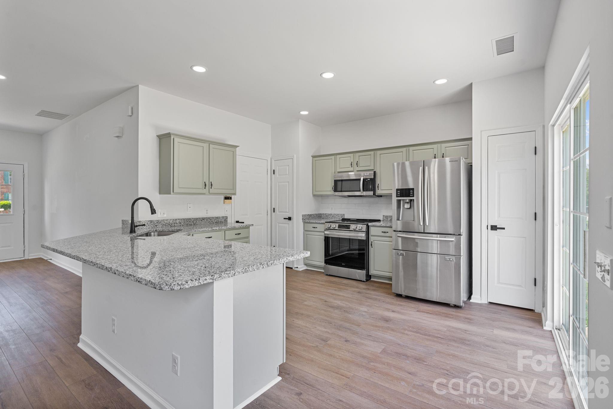 Loren Farms - Residential