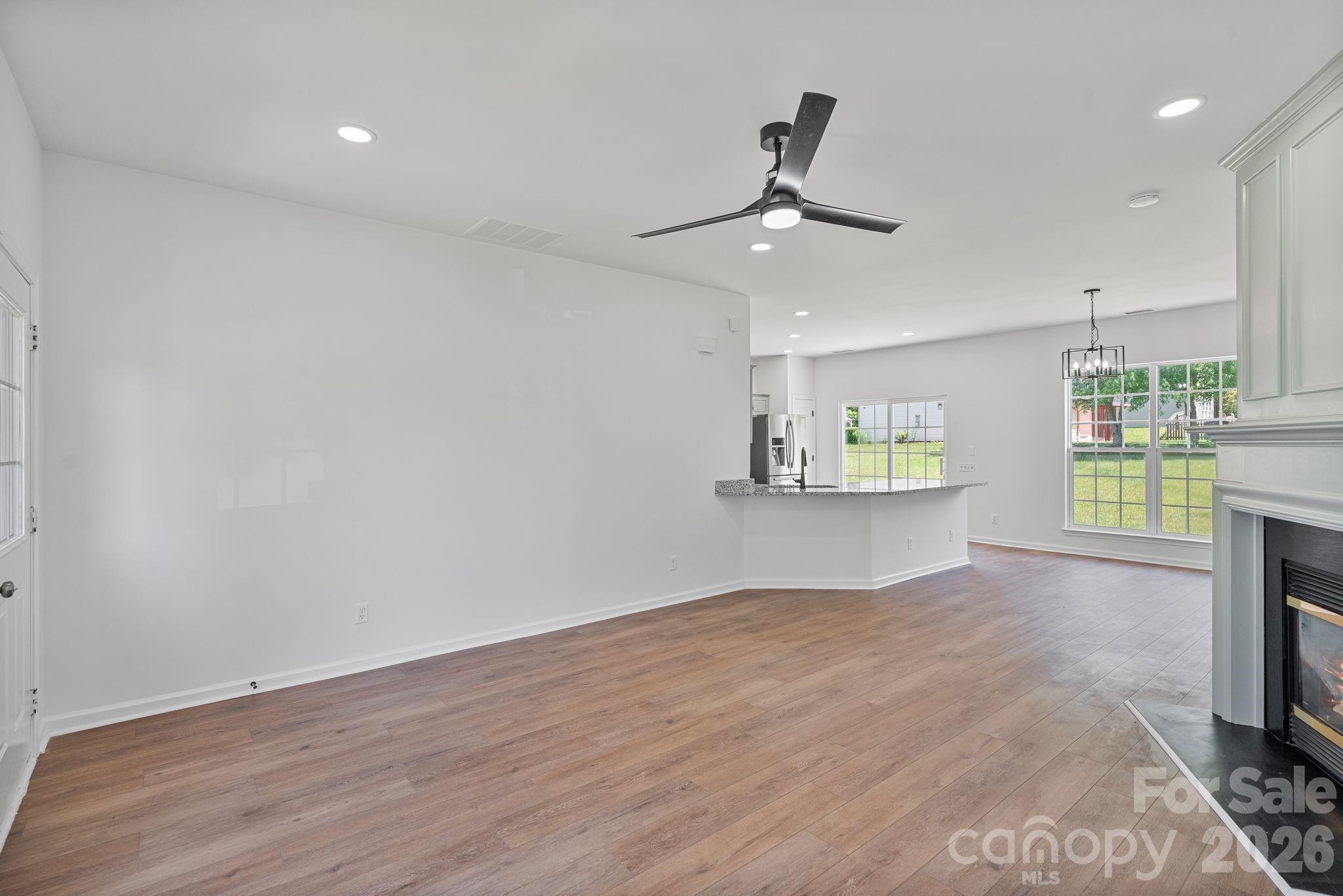 Loren Farms - Residential