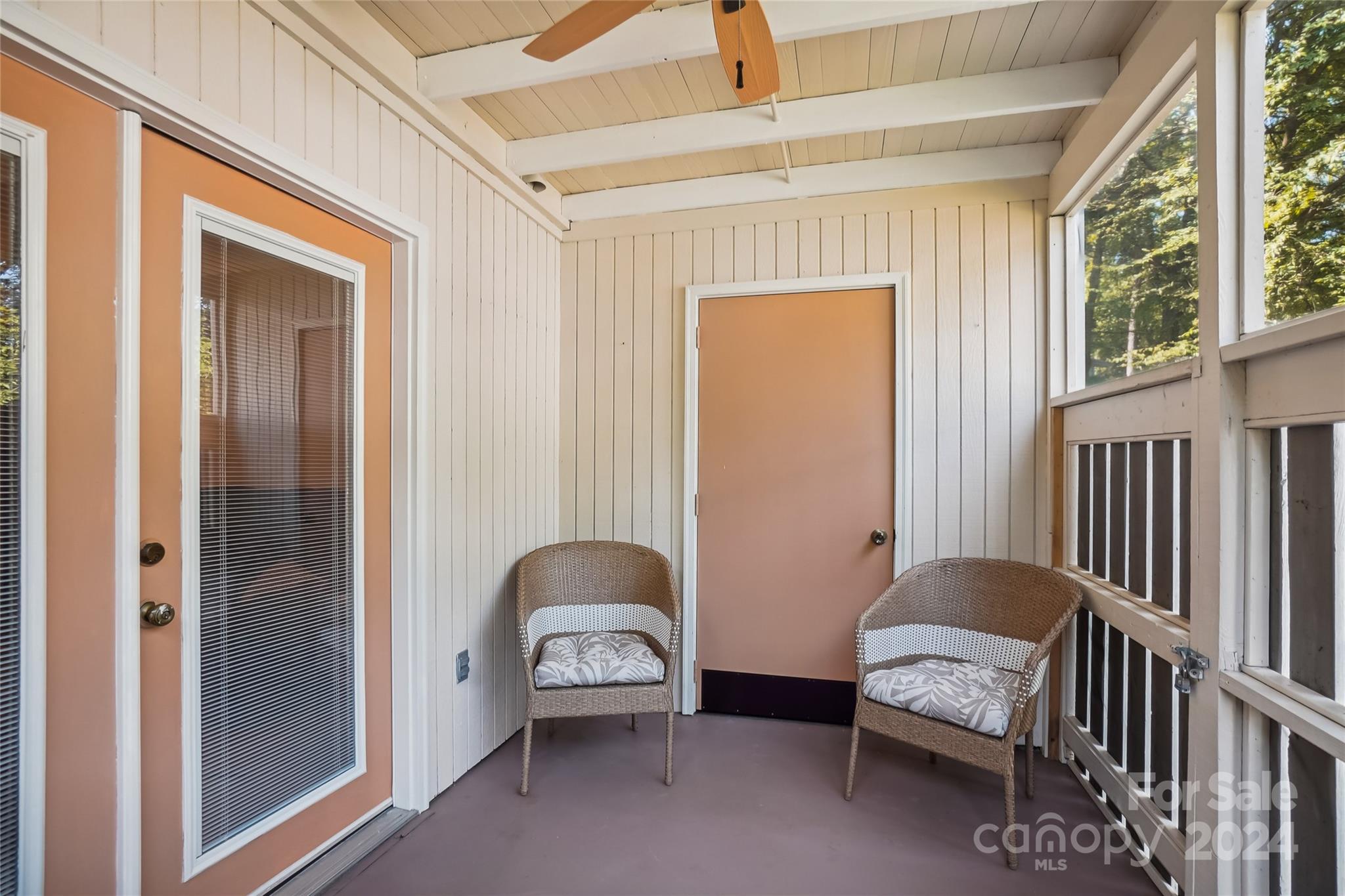 Hunters Chase - Residential