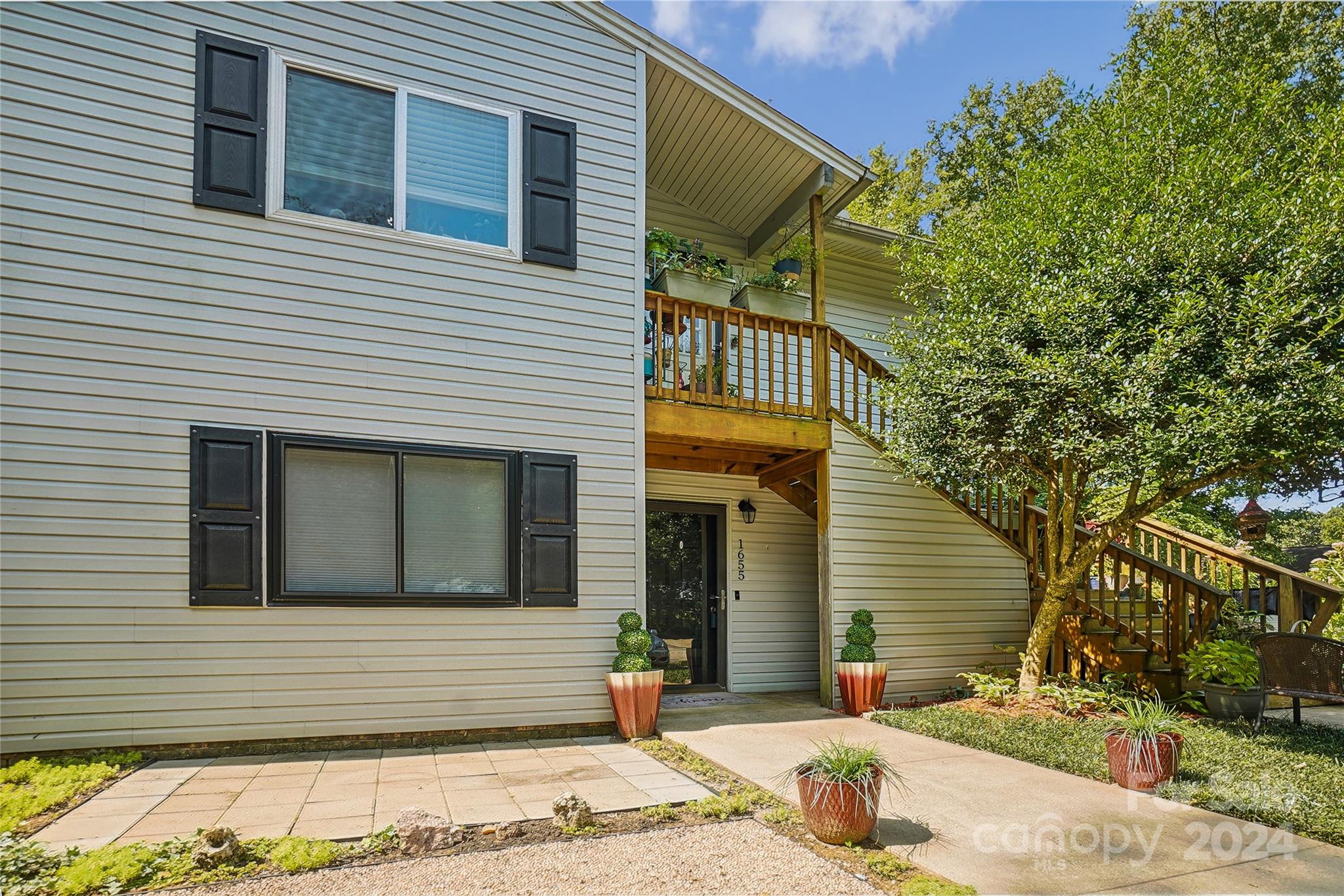 Hunters Chase - Residential