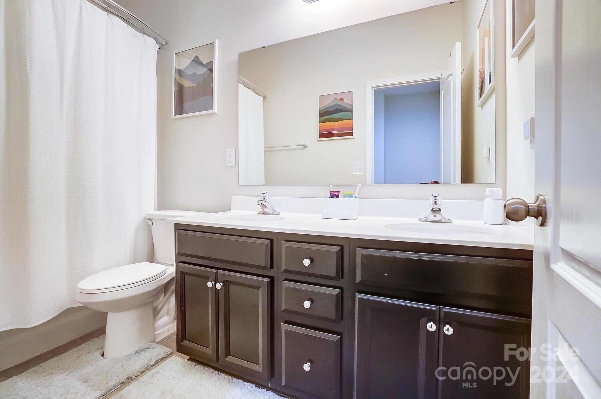 The Conservancy at McLean - Residential