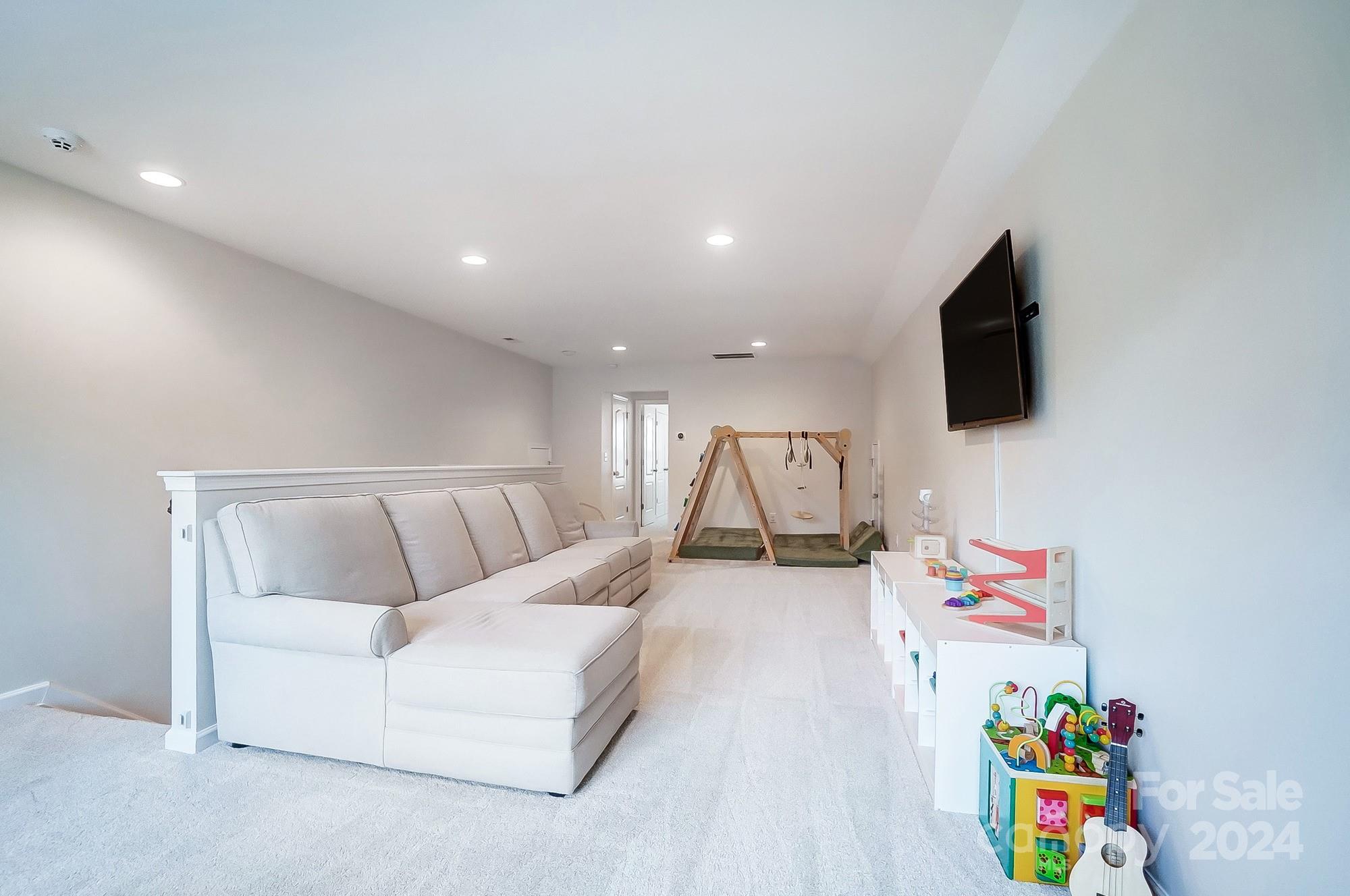 The Conservancy at McLean - Residential