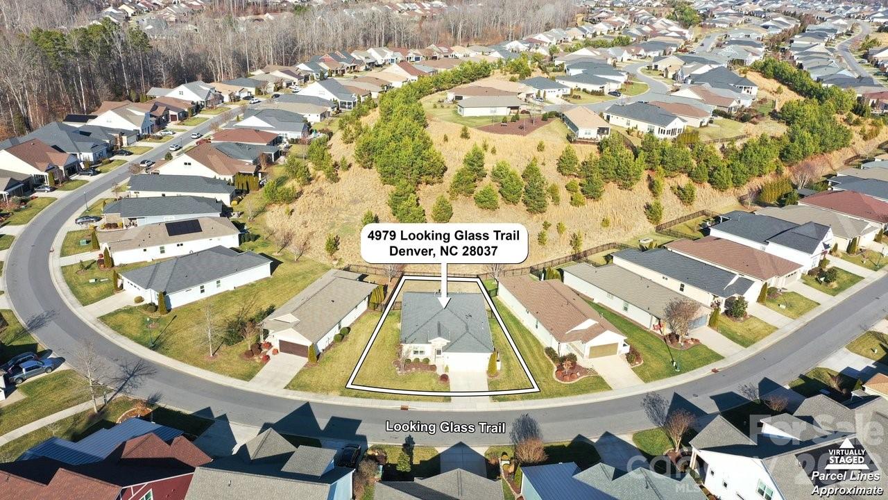 4979 Looking Glass Trail