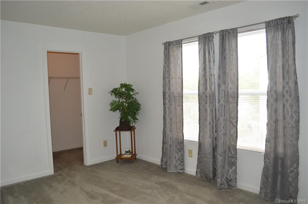 Hummingbird Ridge - Residential