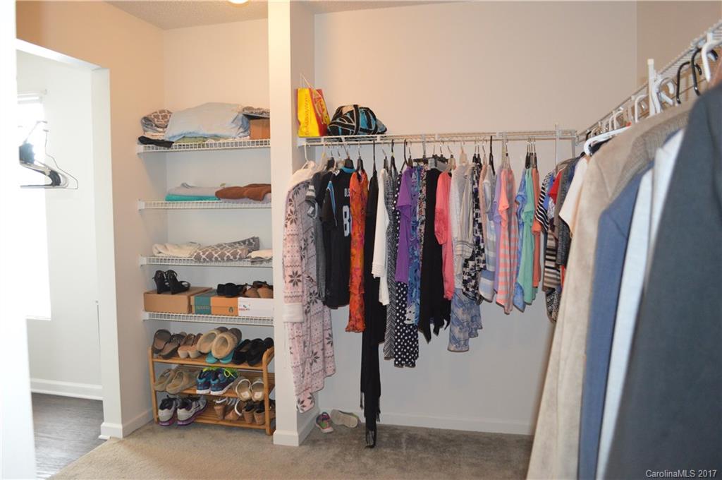 Hummingbird Ridge - Residential