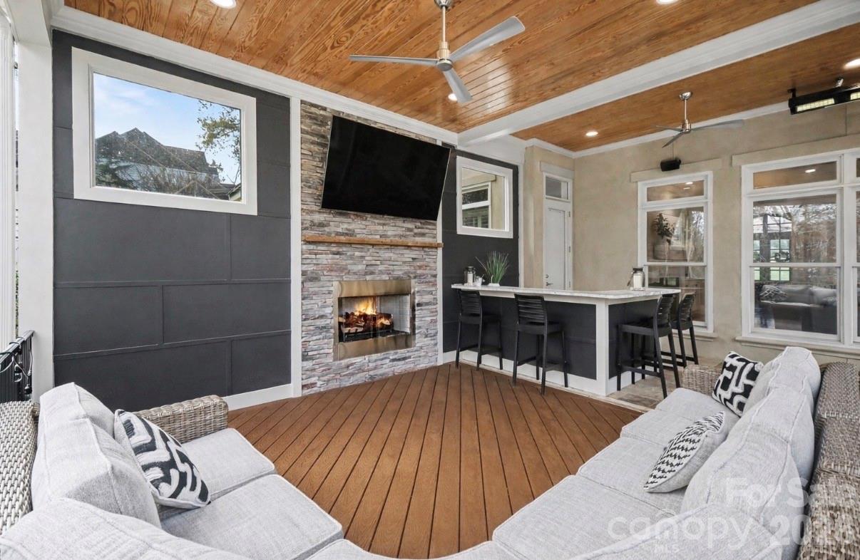 Innisbrook At Firethorne - Residential