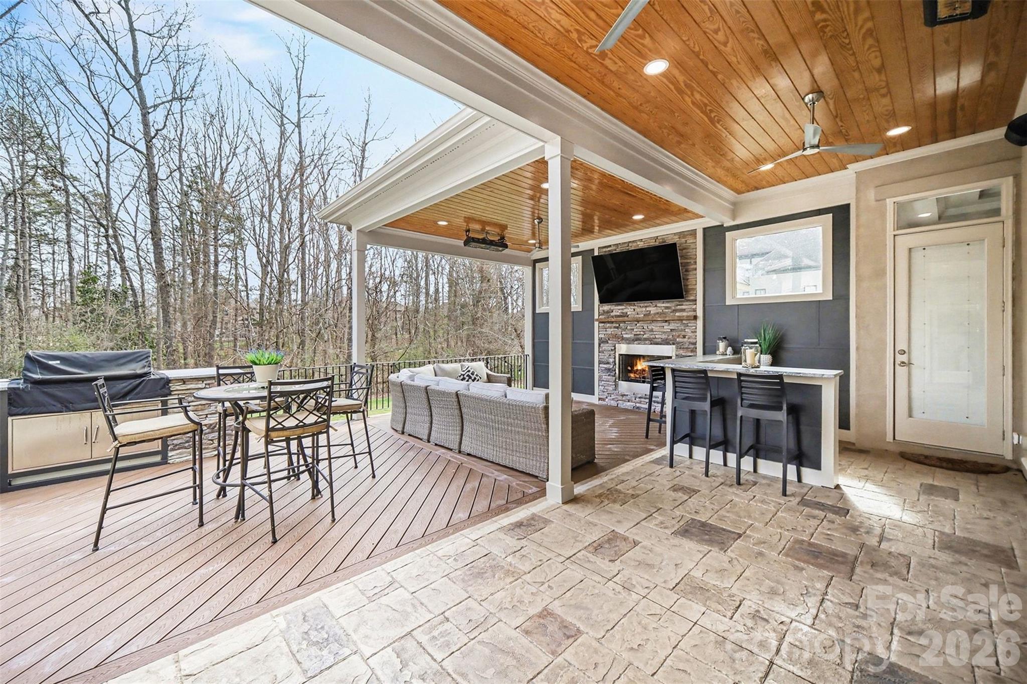 Innisbrook At Firethorne - Residential