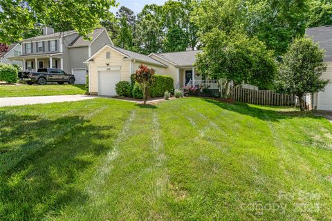 11224 Amber Glen Drive Charlotte NC 28269