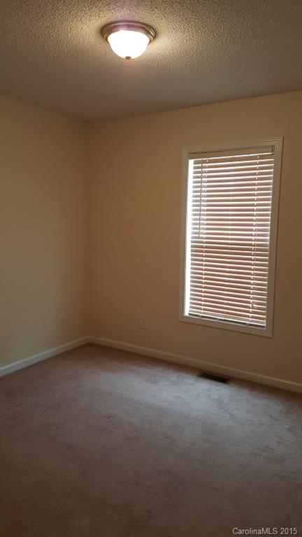 Avery Lake - Residential