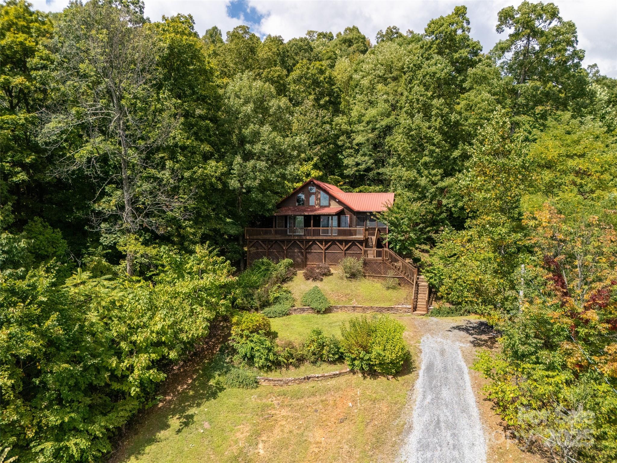 287 Pinnacle Lane