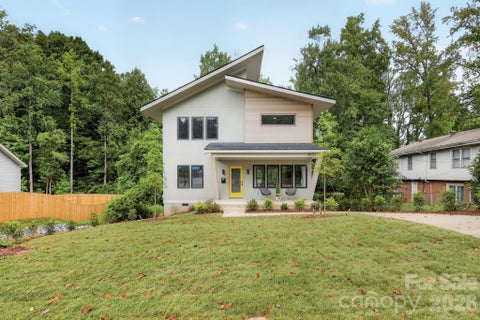 Photo of 5151 Grafton Drive, Charlotte, NC 28215 (MLS # 4419549)