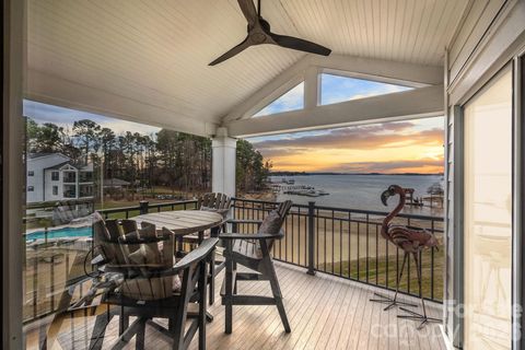 Photo of 17811 Half Moon Lane #I, Cornelius, NC 28031 (MLS # 4346464)