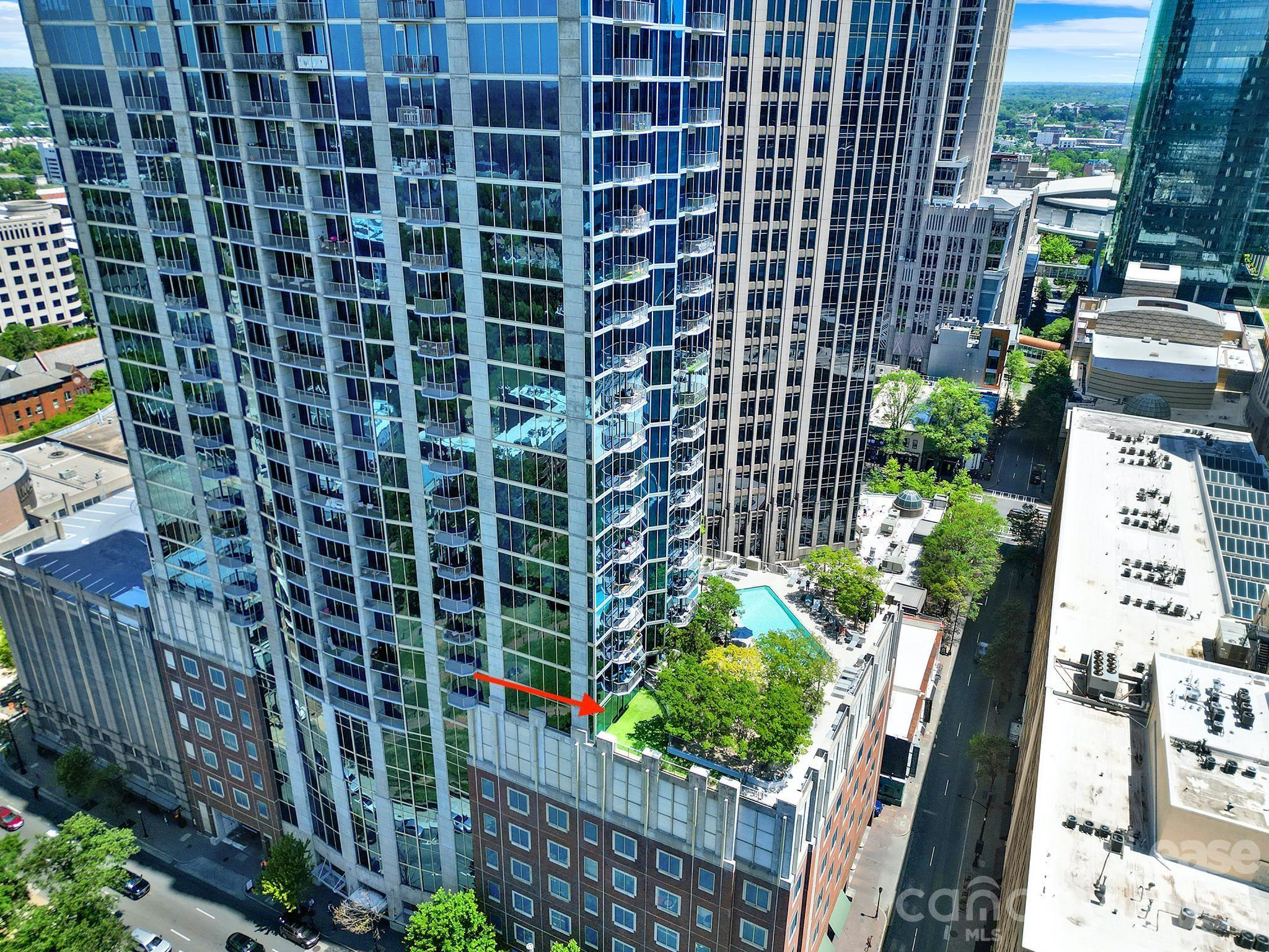 210 N Church Street 1002