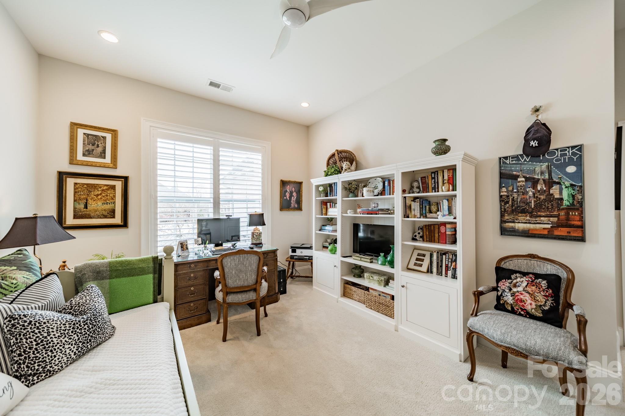 Regency at Palisades - Residential