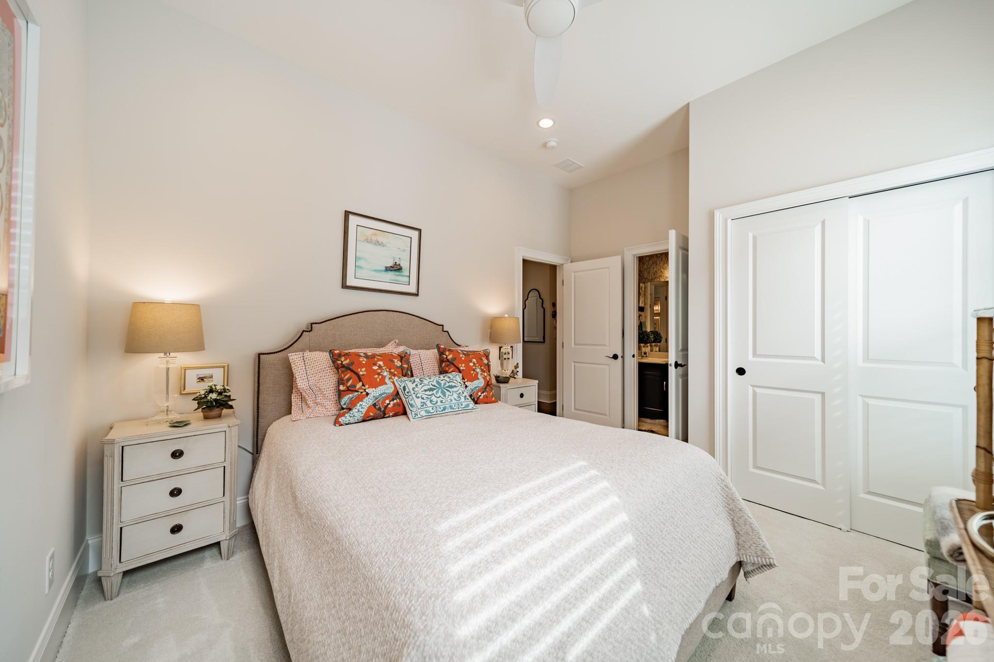 Regency at Palisades - Residential