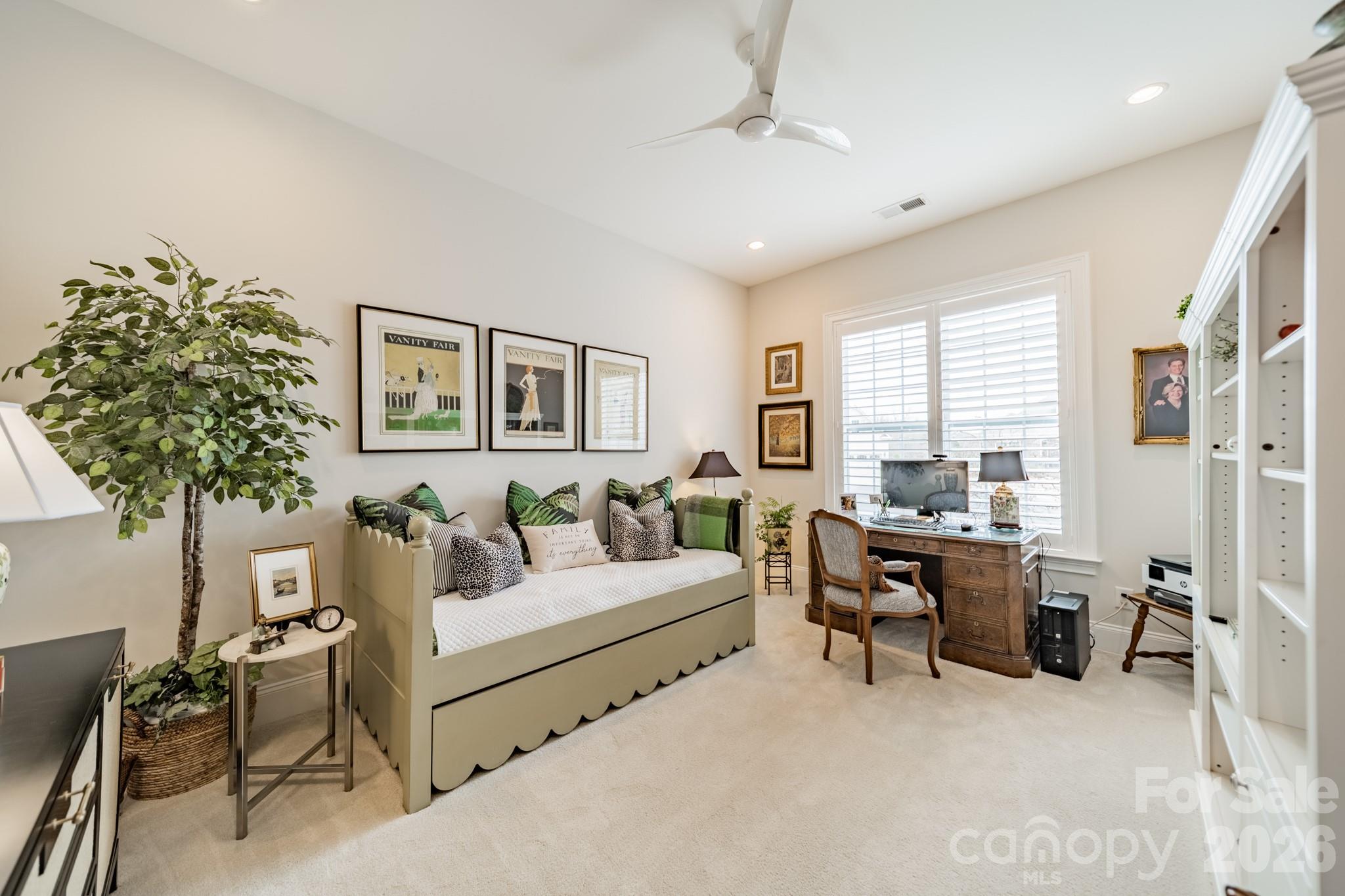 Regency at Palisades - Residential