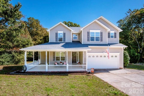 Photo of 375 Brook Glen Drive, Mooresville, NC 28115 (MLS # 4437380)