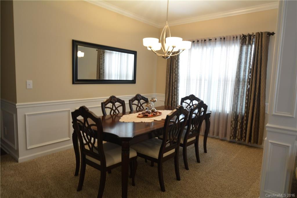 Newport Lakes - Residential