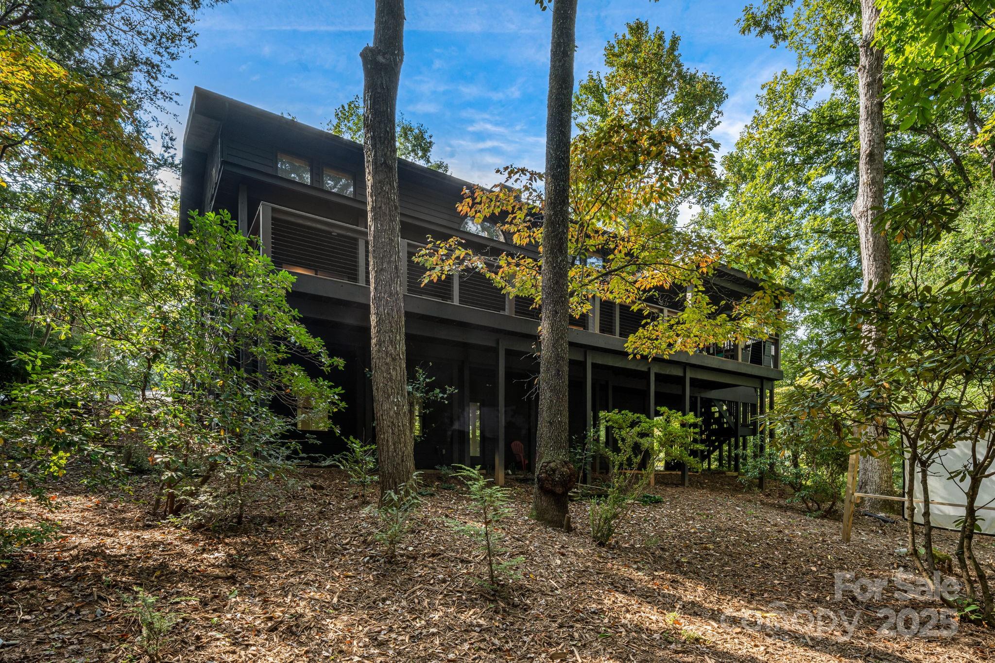Rumbling Bald on Lake Lure - Residential