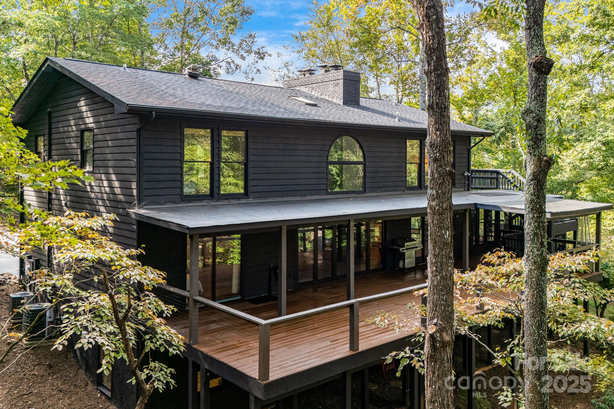 Rumbling Bald on Lake Lure - Residential