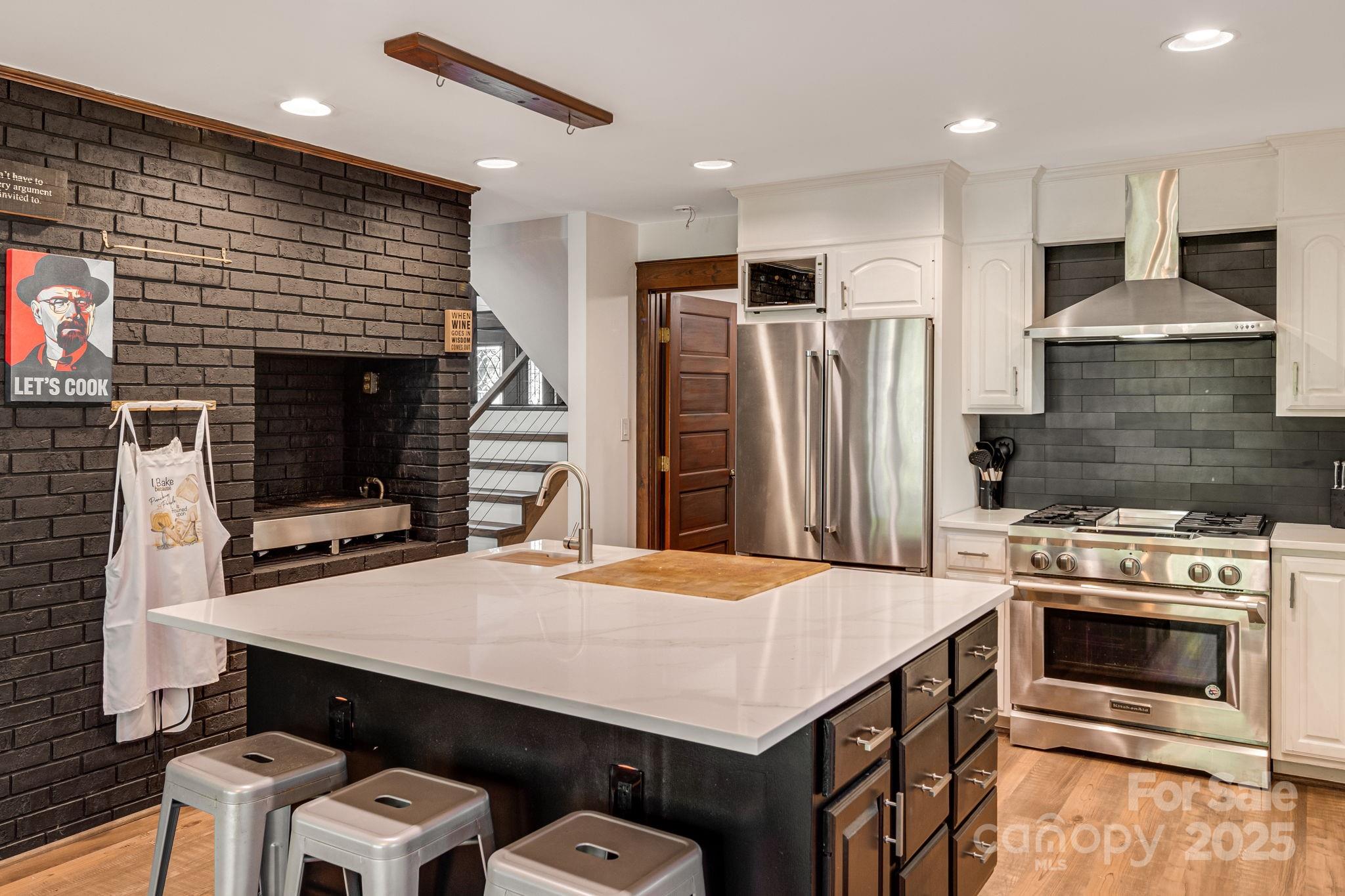 Rumbling Bald on Lake Lure - Residential