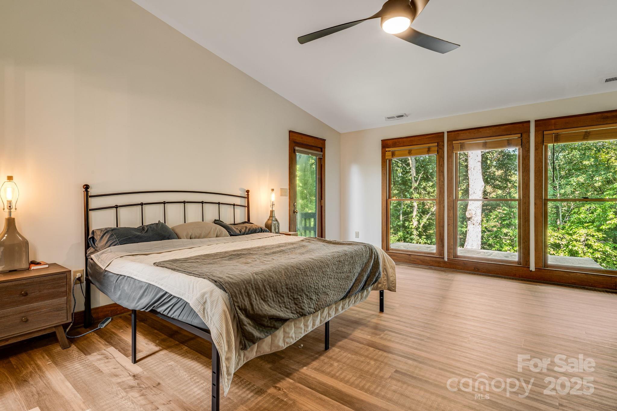 Rumbling Bald on Lake Lure - Residential