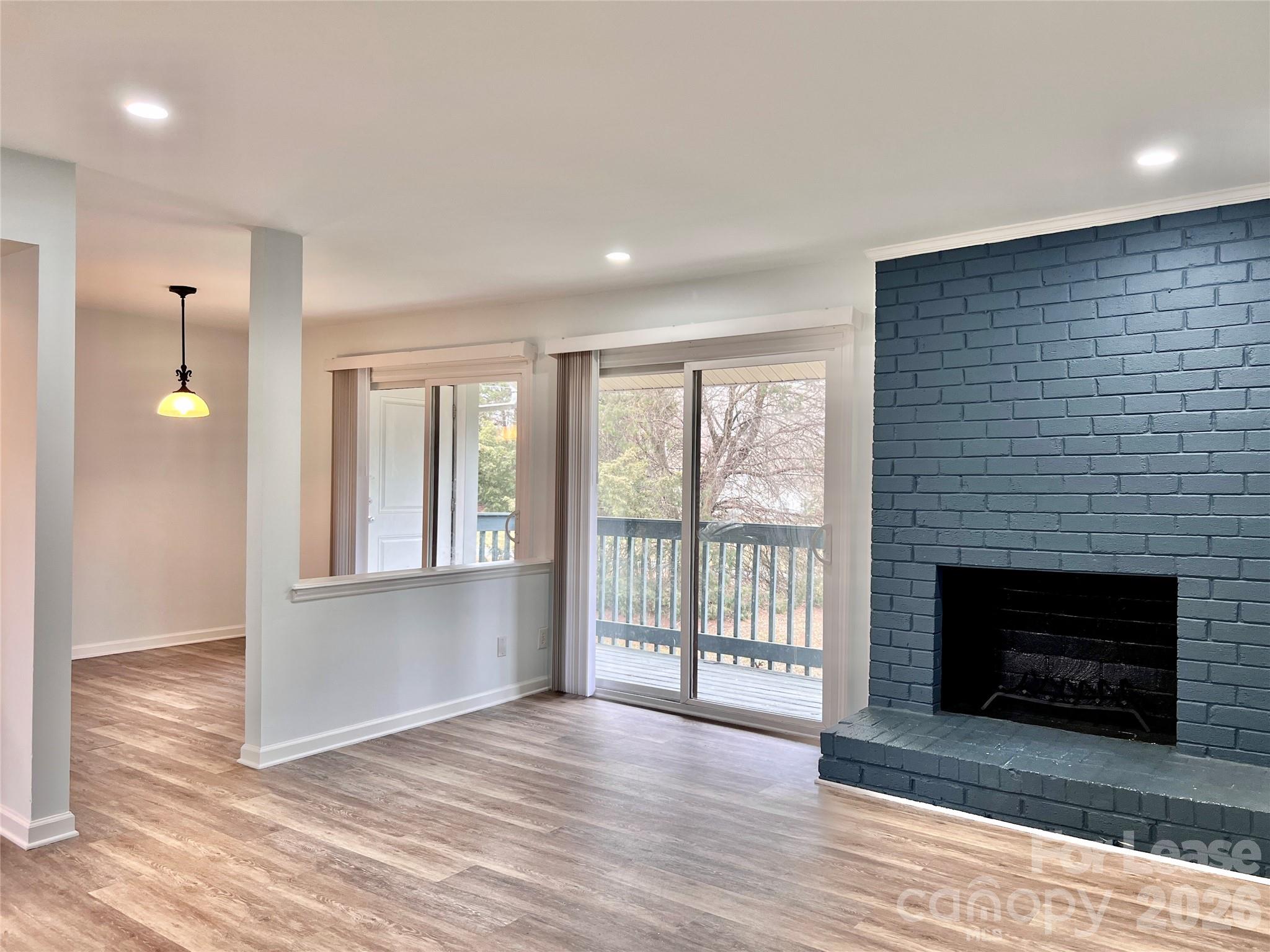 11187 Harrowfield Road