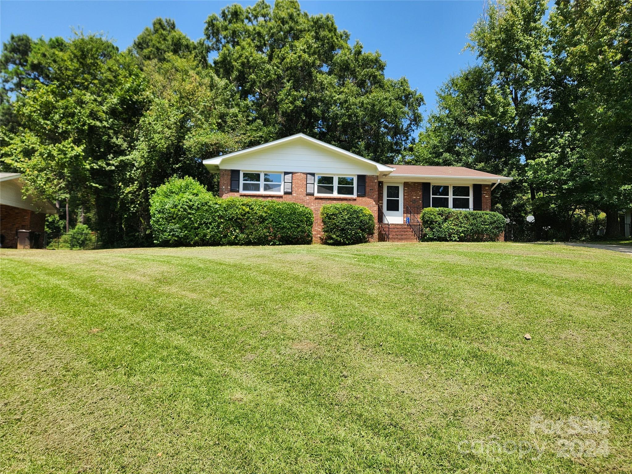 Midbrook - Residential