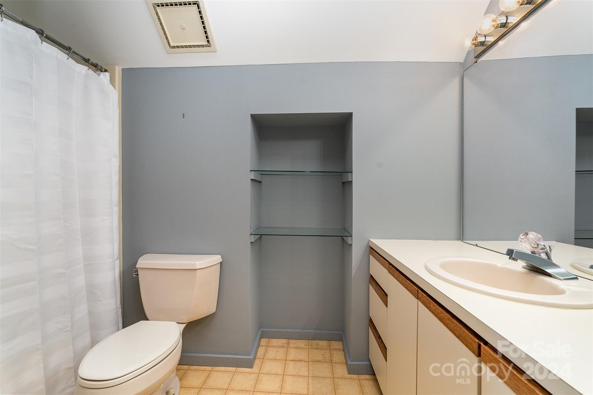 Norman Colony - Residential