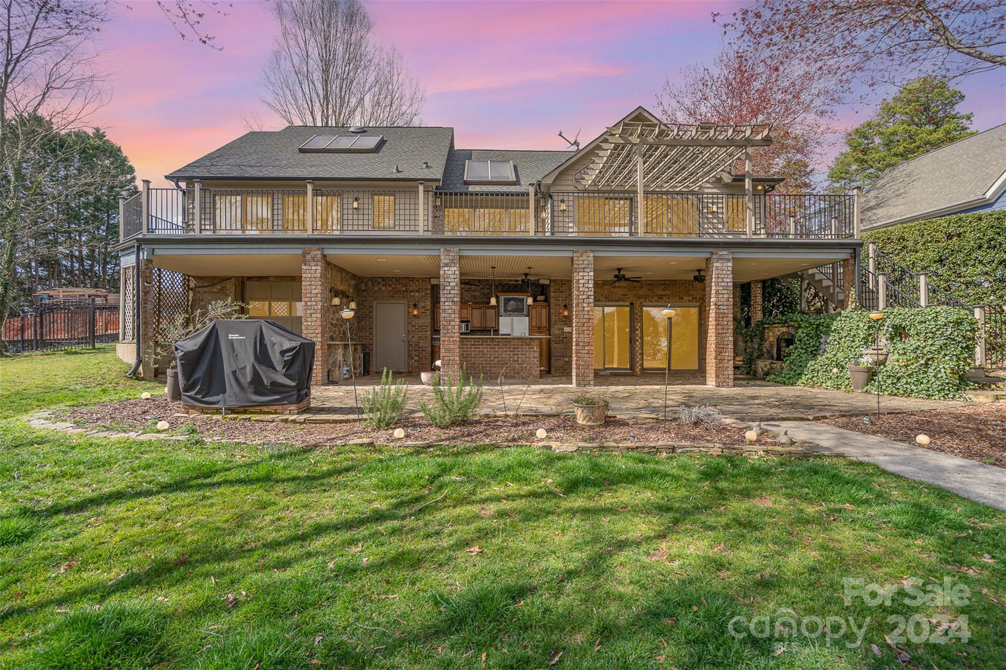 Norman Colony - Residential