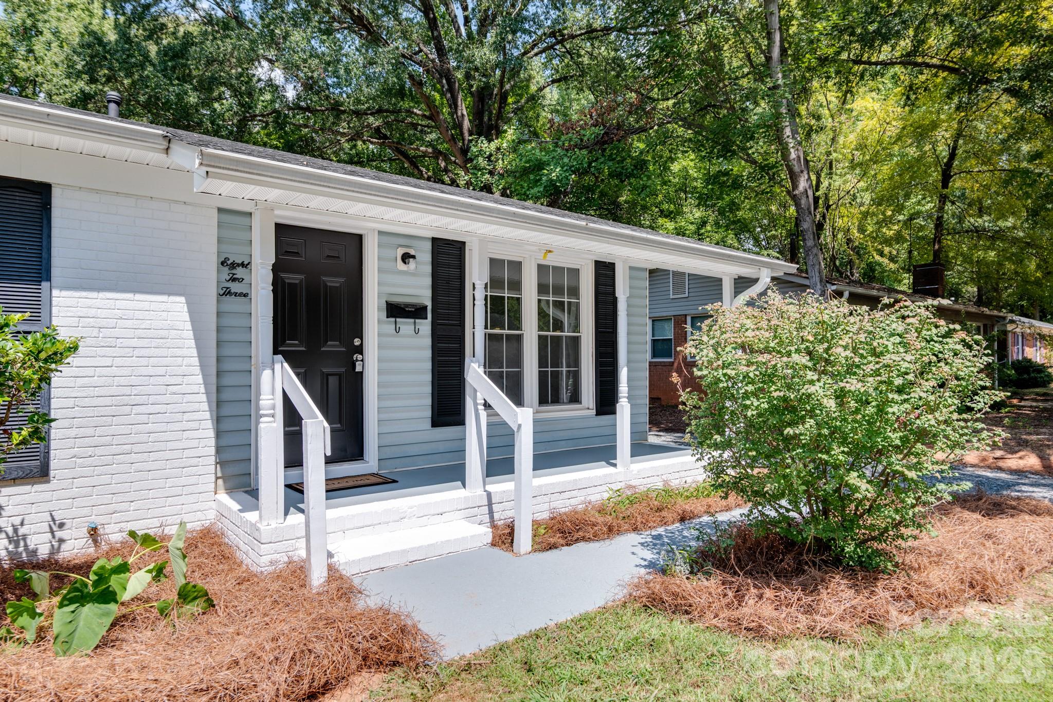 823 Farmcrest Drive