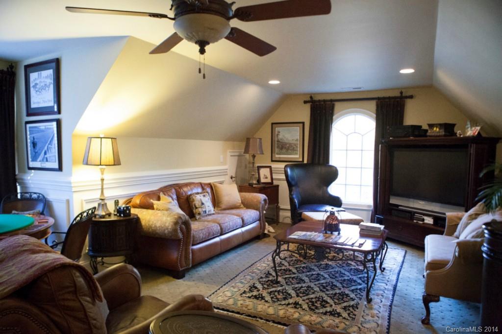 Overlook - Residential