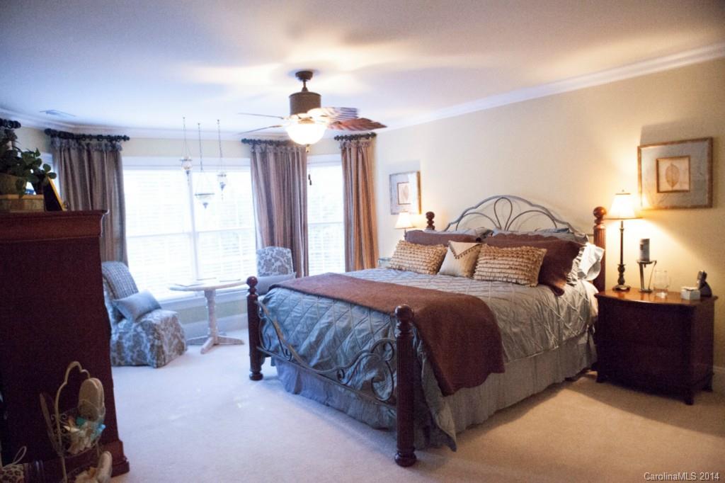 Overlook - Residential