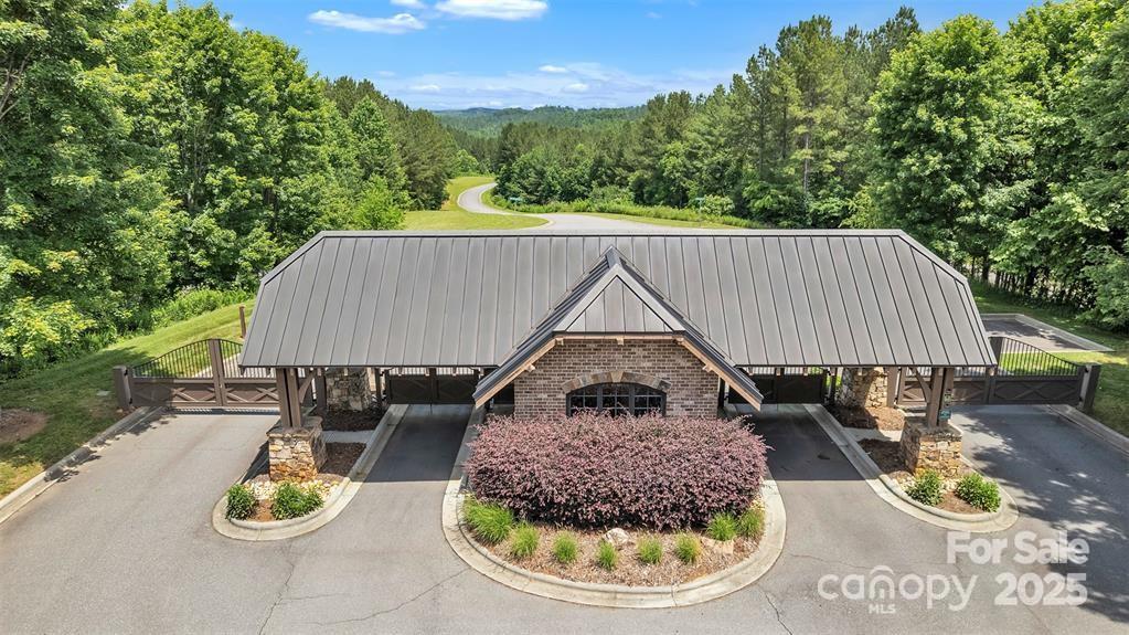 173 Glass Water Point NW 73