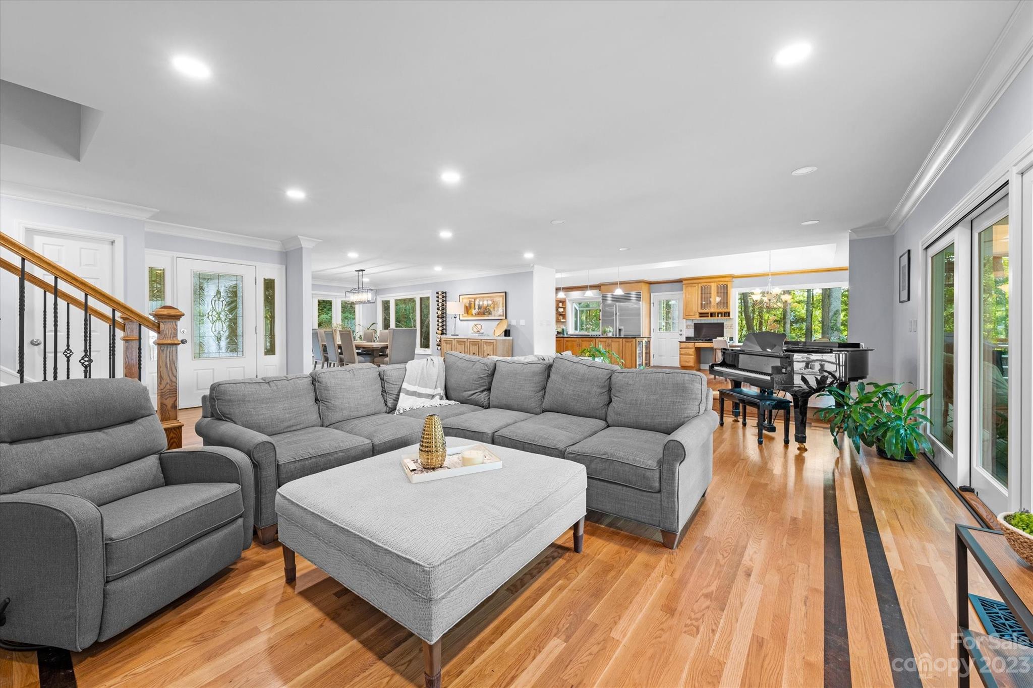 Aero Plantation - Residential