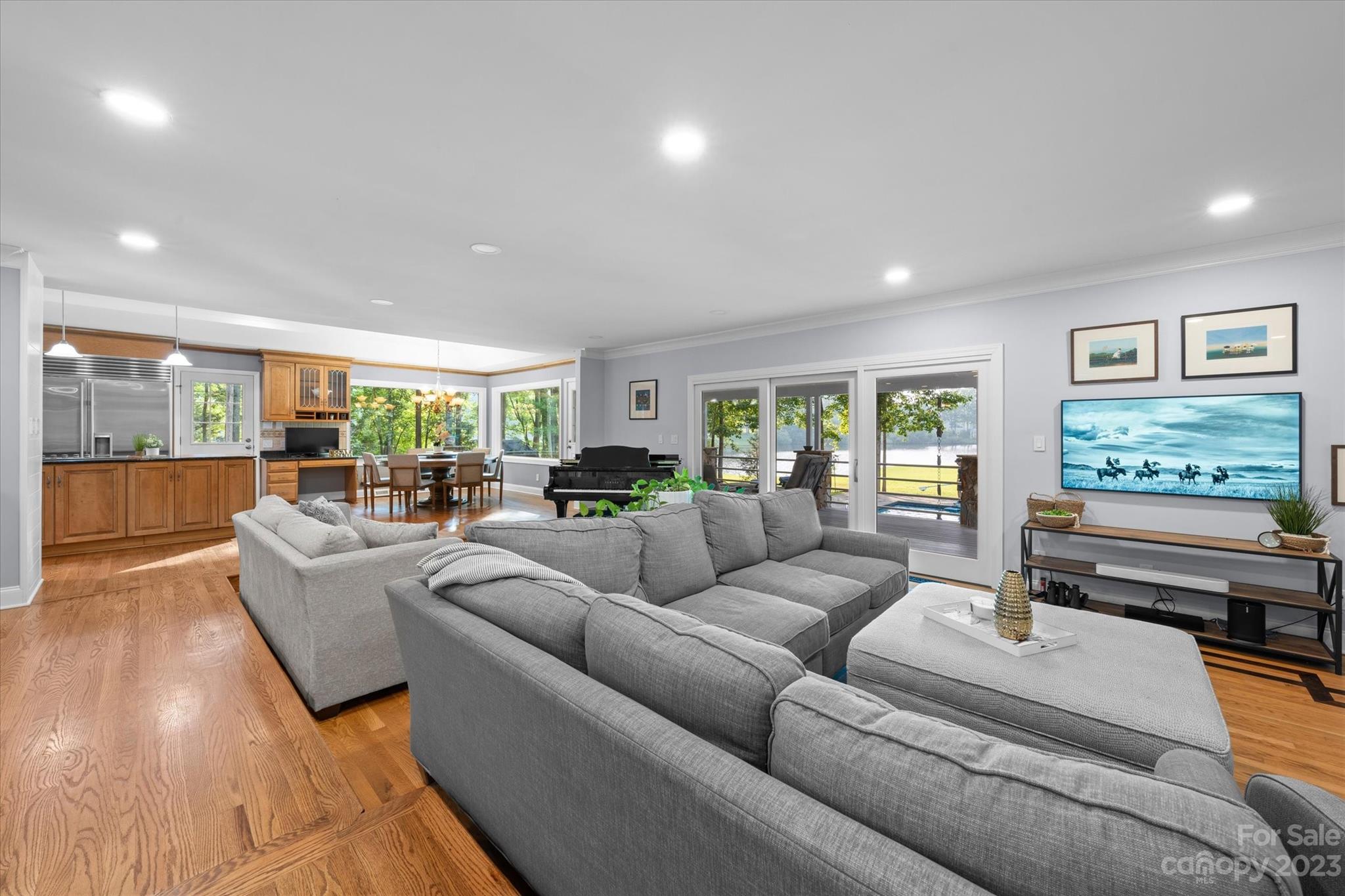 Aero Plantation - Residential