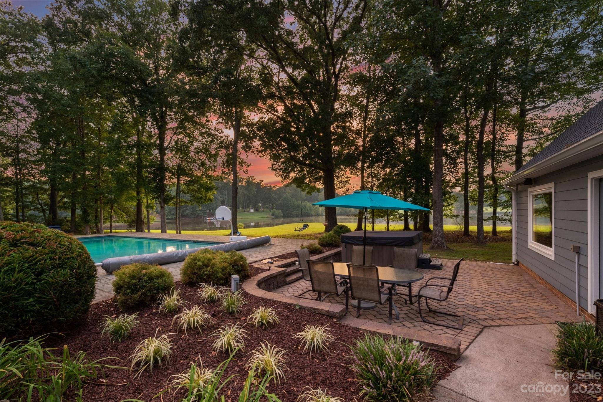 Aero Plantation - Residential