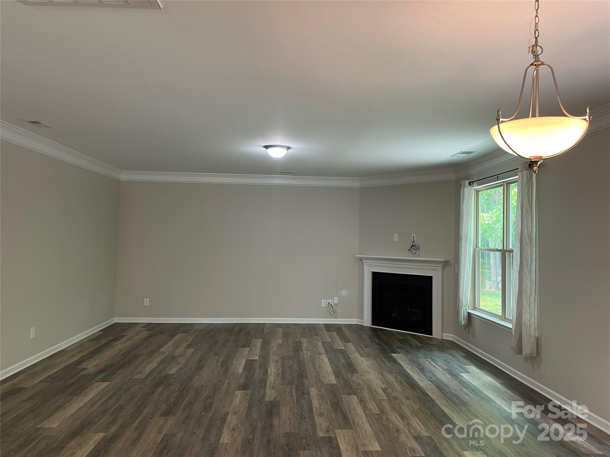 5619 Fenway Drive