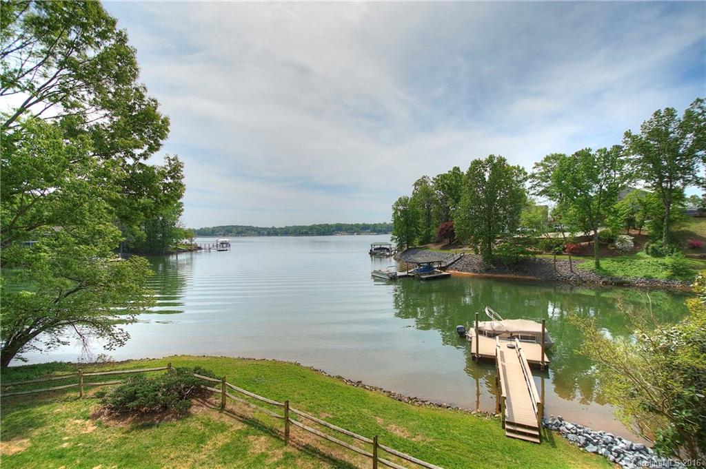 Tega Cay - Residential