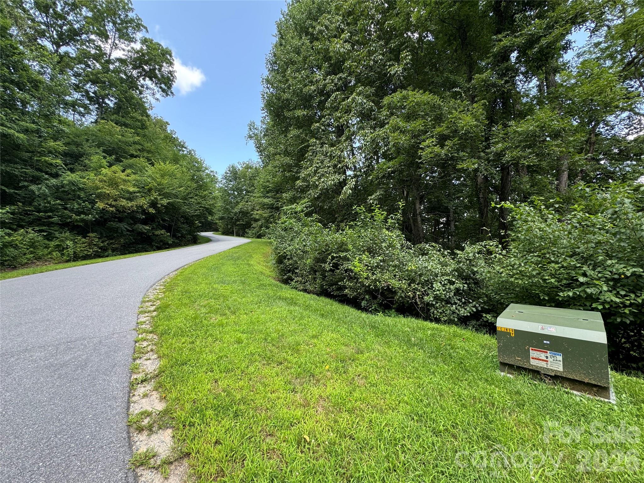 97 High Hickory Trail 2