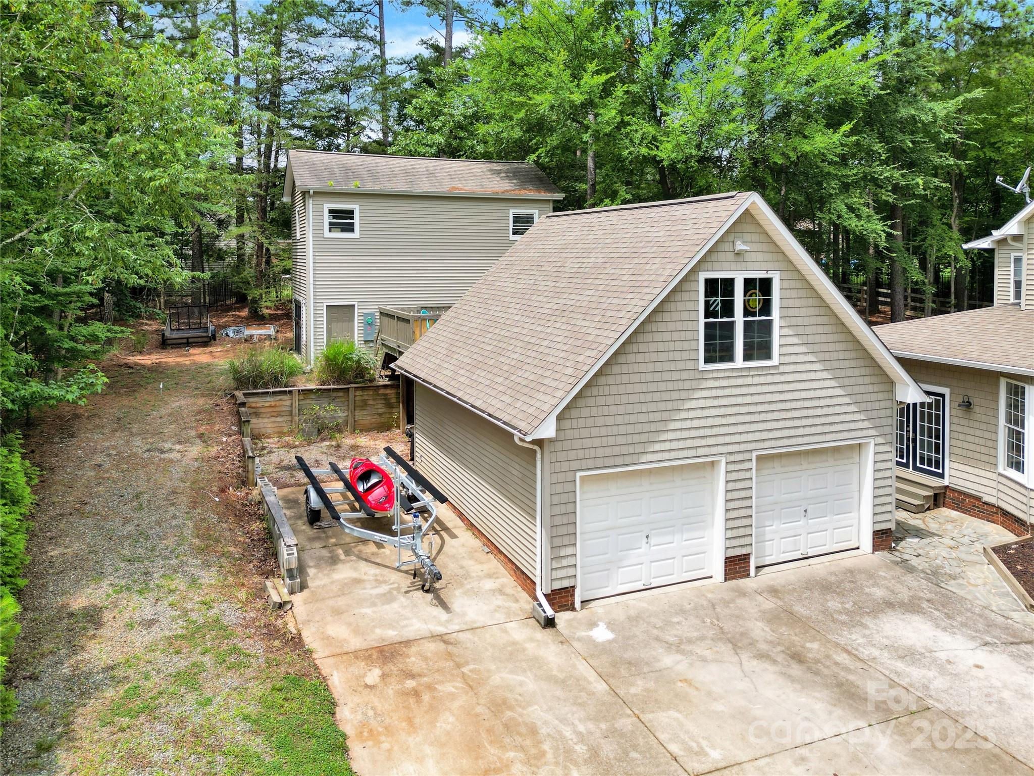 832 Kemp Road