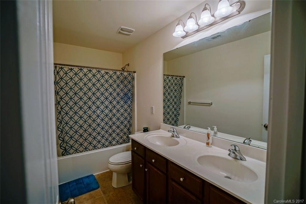 Northlake Landing - Residential