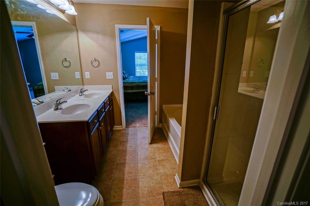 Northlake Landing - Residential