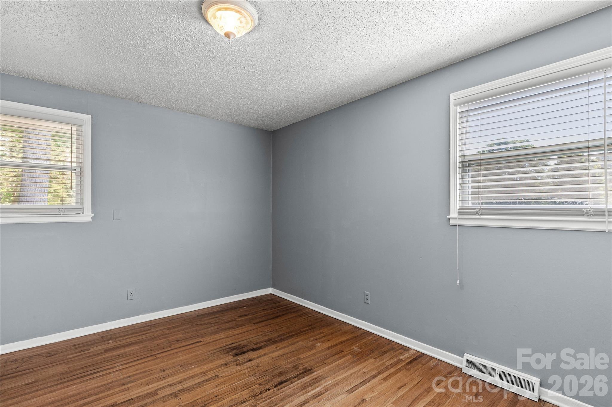 Oakwood Acres - Residential