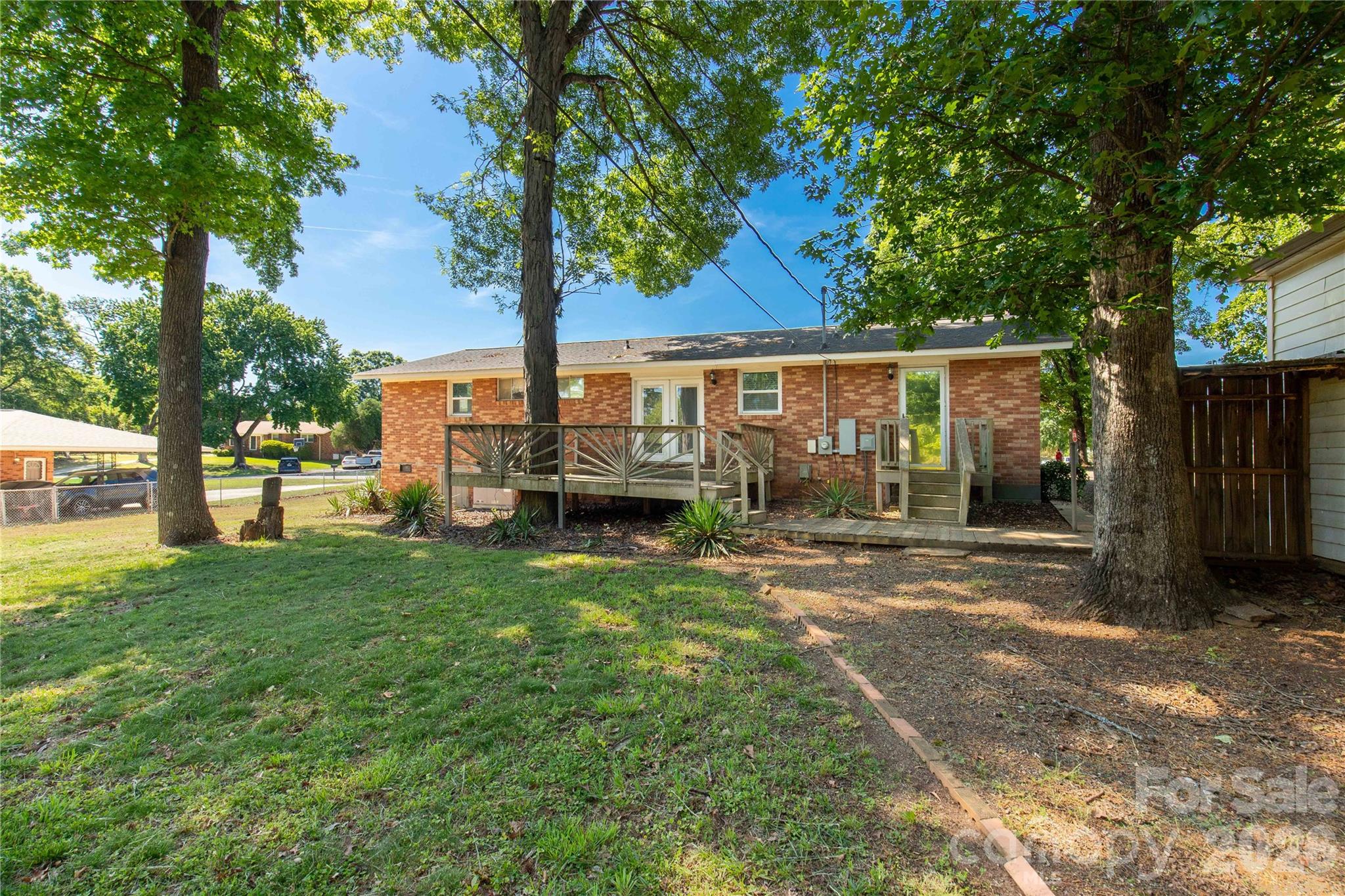 Oakwood Acres - Residential