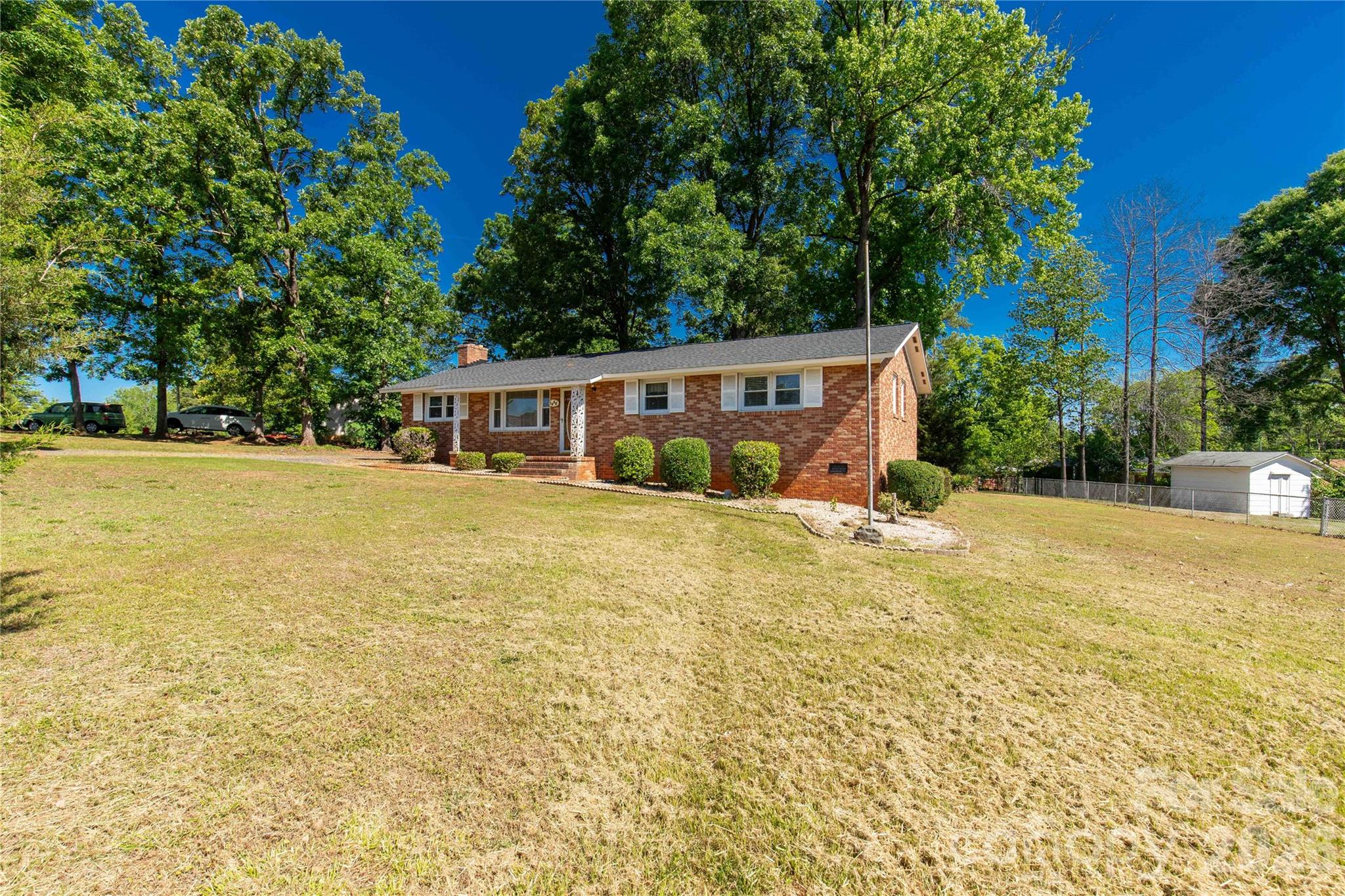 1422 Woodhaven Road